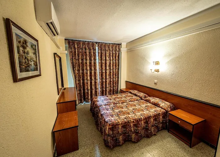 Continental 2* Calella