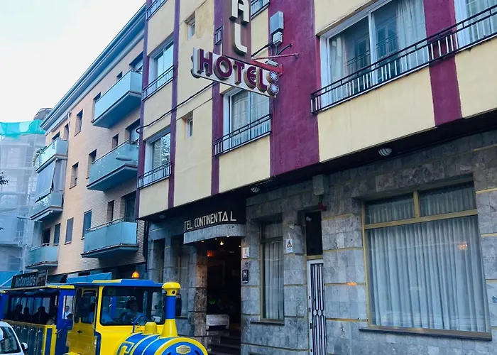 Continental Hotel 2*